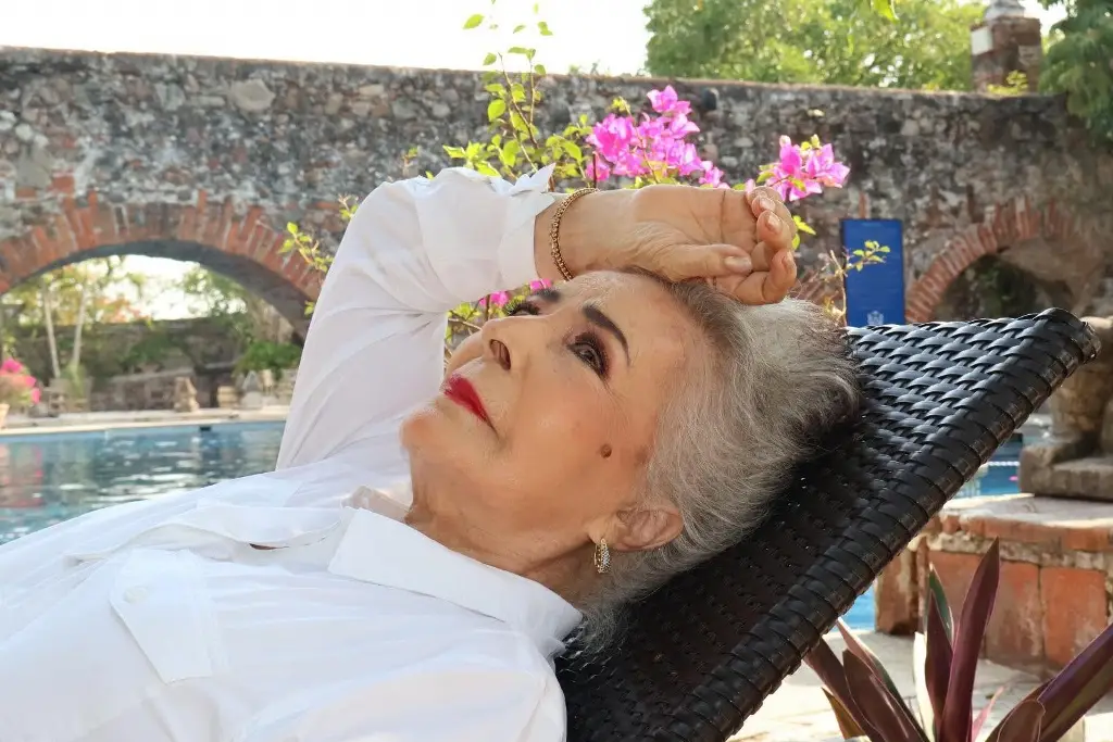 Elsa Aguirre mantuvo un estrecho vínculo con Veracruz, siempre vestida de blanco